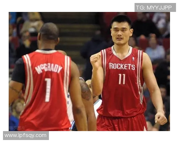 姚明出征国际赛场展现中国篮球风采的精彩瞬间合集