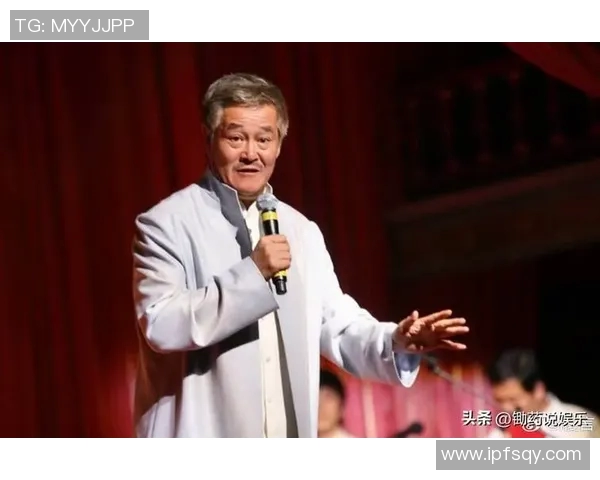 赵本山领衔明星足球赛激情对决展现球场魅力与娱乐精神 赵本山领衔明星足球赛激情对决展现球场魅力与娱乐精神