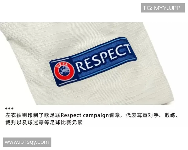 黑白对比中的足球明星魅力海报展现经典瞬间与激情时刻