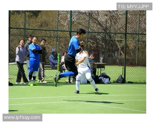 土伦杯激战日本对决巴西年轻球员展现足球魅力与激情